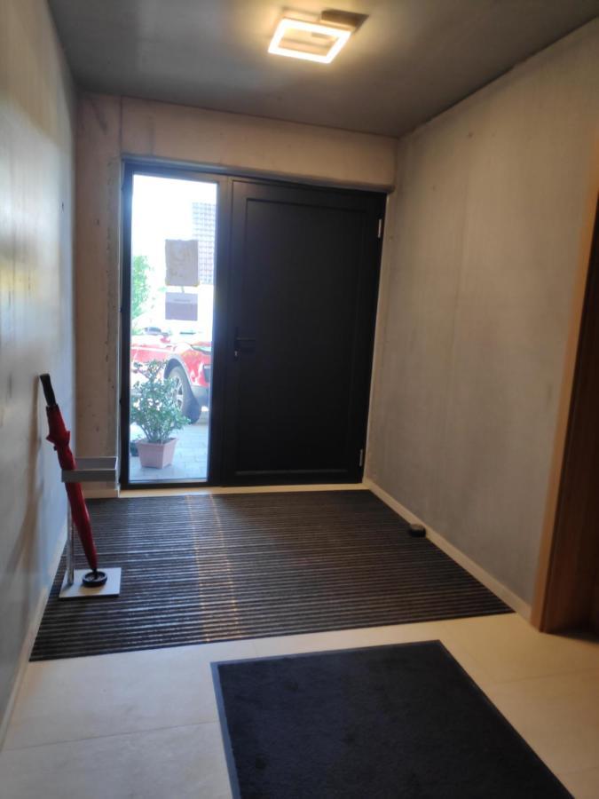 Ferienwohnungen Und Zimmer In Reutlingen-Goenningen Exterior foto